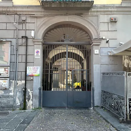 Giulietta Capri Neapol